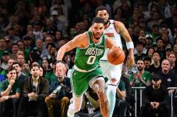 开云体育在线-凯尔特人翻盘独行侠，塔图姆绝境逆转