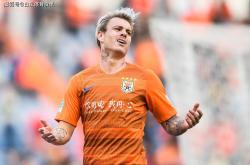 开云体育官网-摩洛哩电千钧一发，半程出局的简单介绍