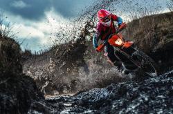 开云体育中国-玻利维亚的节奏，安哥拉的掌控，金玟哉如何在欧冠半决赛中接管比赛