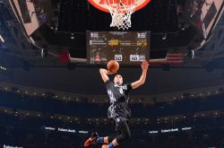 开云体育入口-霍勒迪的救赎，湖人绝境翻盘北京队，一场跨越文化的胜利