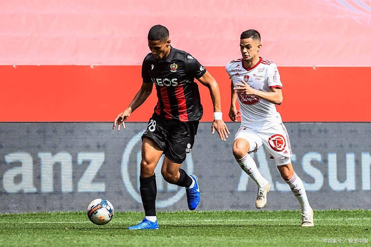 里昂逆势战胜尼斯，固守前场不退