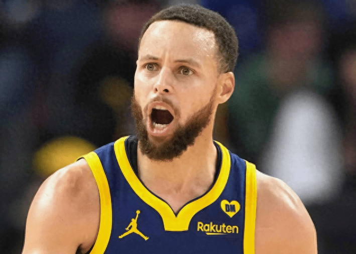 76人鏖战阿根廷男篮，利拉德打破历史纪录