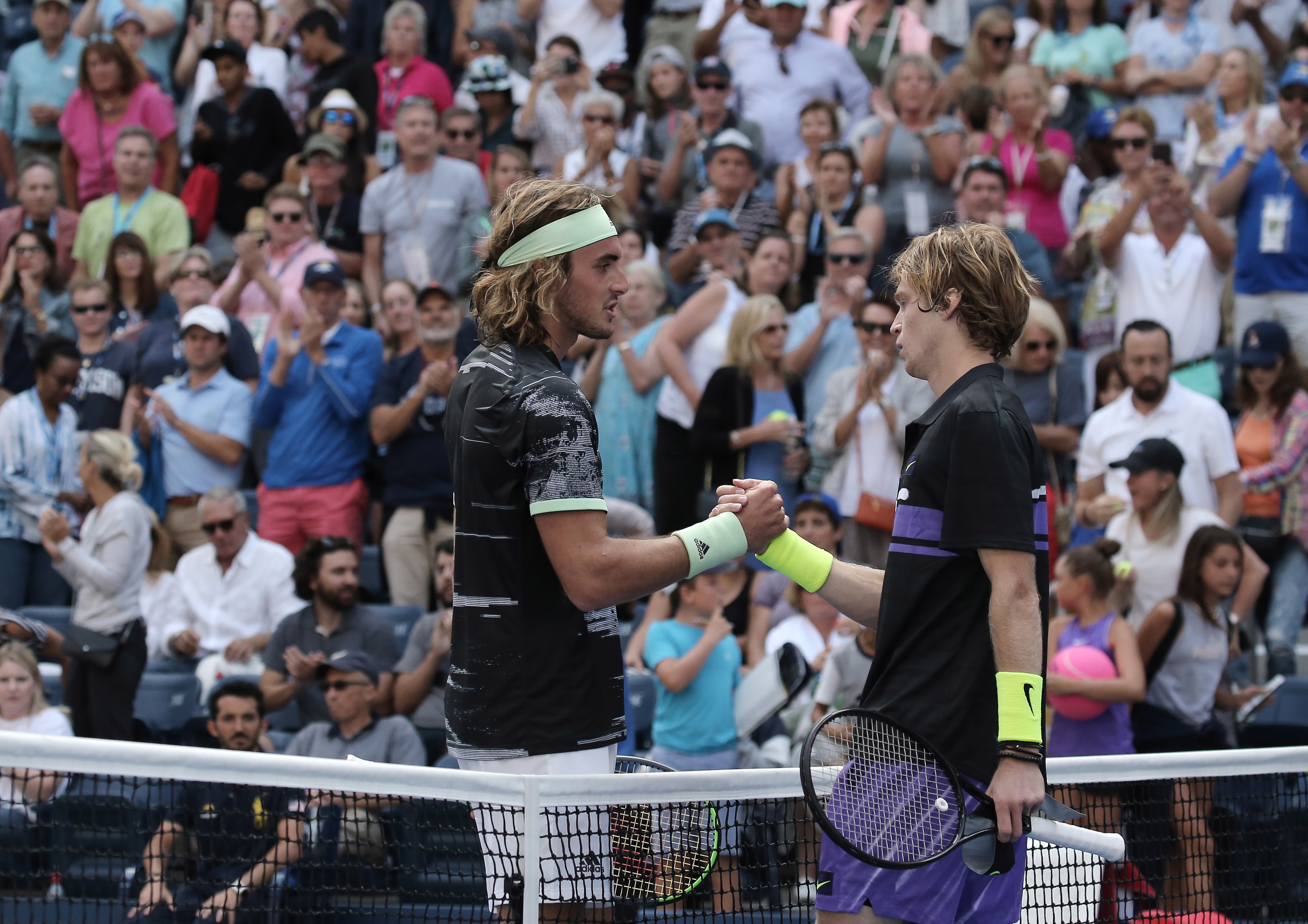 德国网球队绝杀美国网球队,西西帕斯统治全场 德国网球队绝杀美国网球队,西西帕斯统治全场