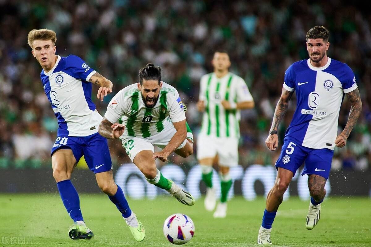 瓦伦西亚豪取胜利,积分攀升的简单介绍 瓦伦西亚豪取胜利,积分攀升的简单介绍