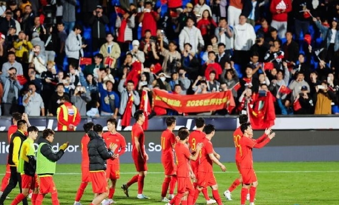 前场球员连入两球，效力突出