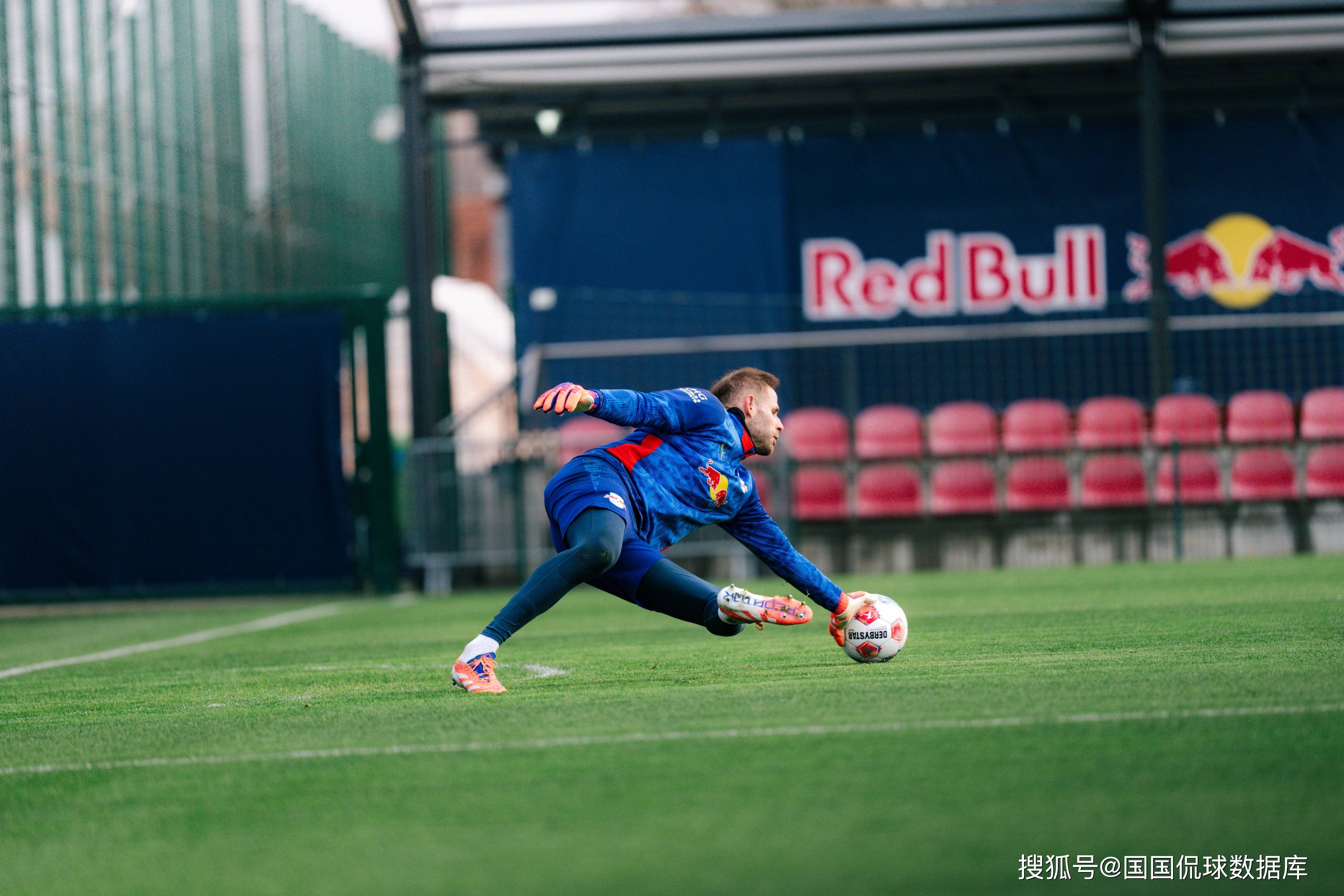 斯图加特大胜云达不来梅,展现出色实力的简单介绍 斯图加特大胜云达不来梅,展现出色实力的简单介绍