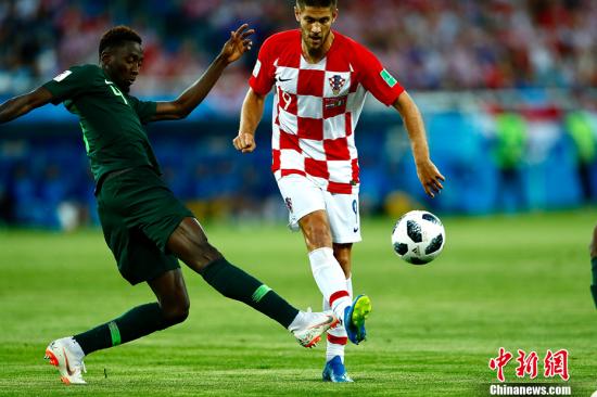 包含阿根廷鏖战里昂，卡瓦哈尔高光表现的词条