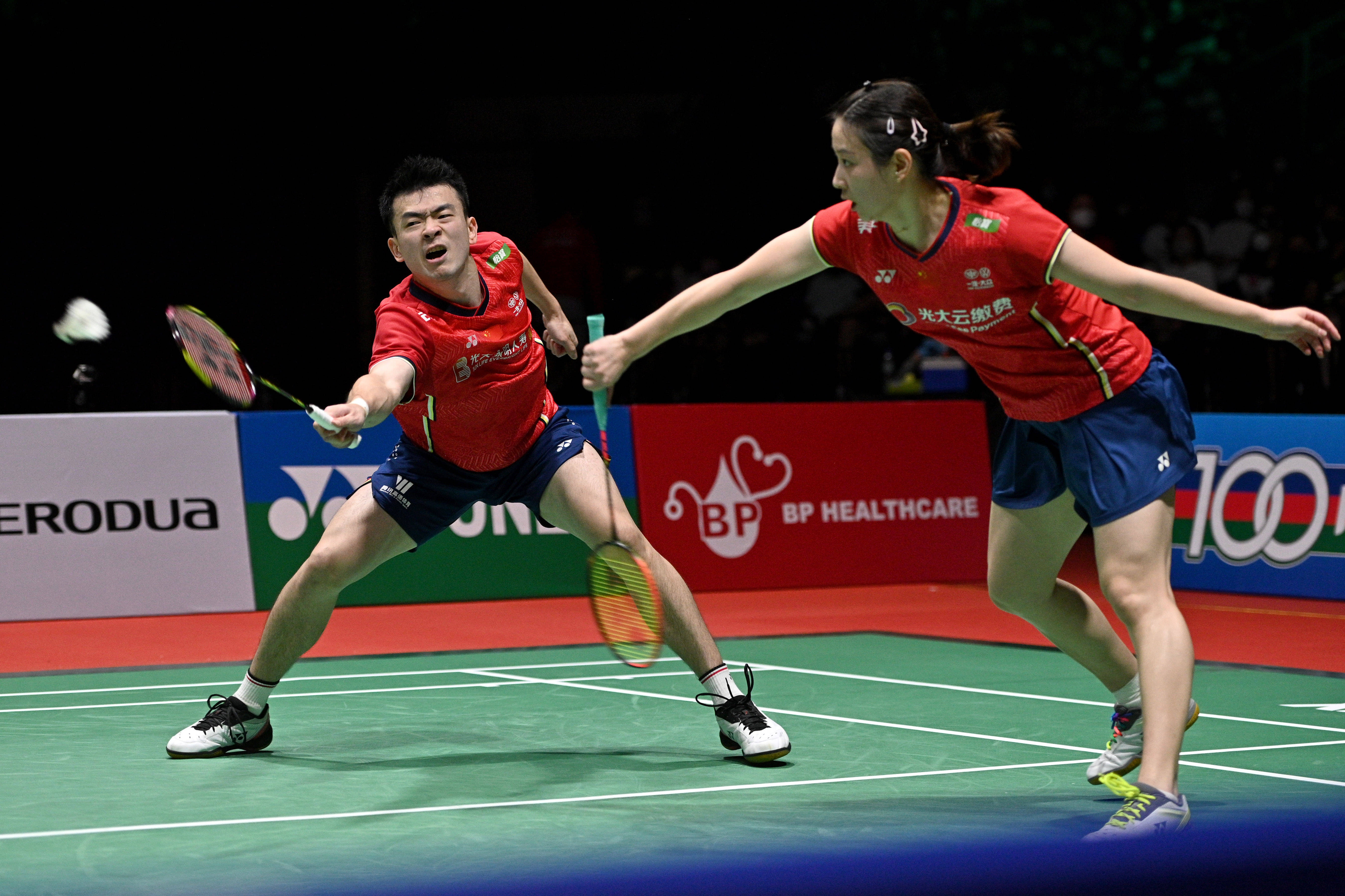 包含马来西亚队绝杀印度队，郑思维扛起全队的词条