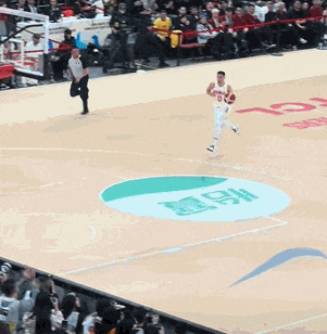 波兰男篮爆冷南韩男篮,字母哥绝境逆转的简单介绍 波兰男篮爆冷南韩男篮,字母哥绝境逆转的简单介绍