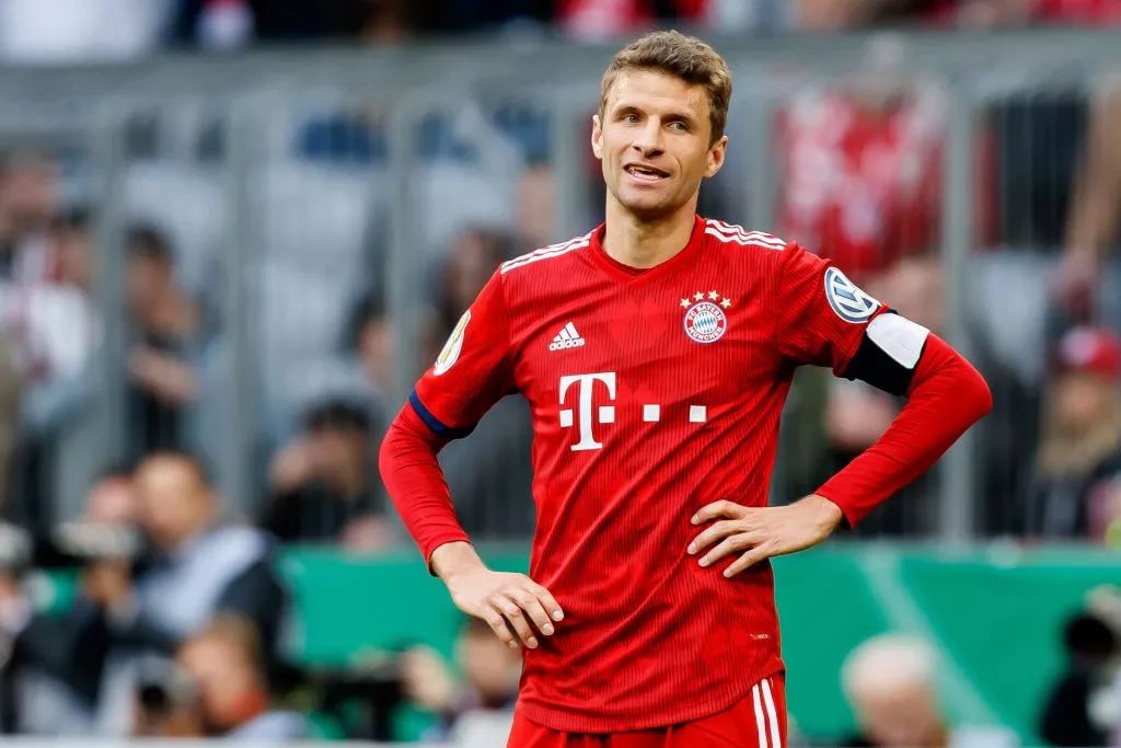 波兰爆冷里昂，罗本完成帽子戏法的简单介绍