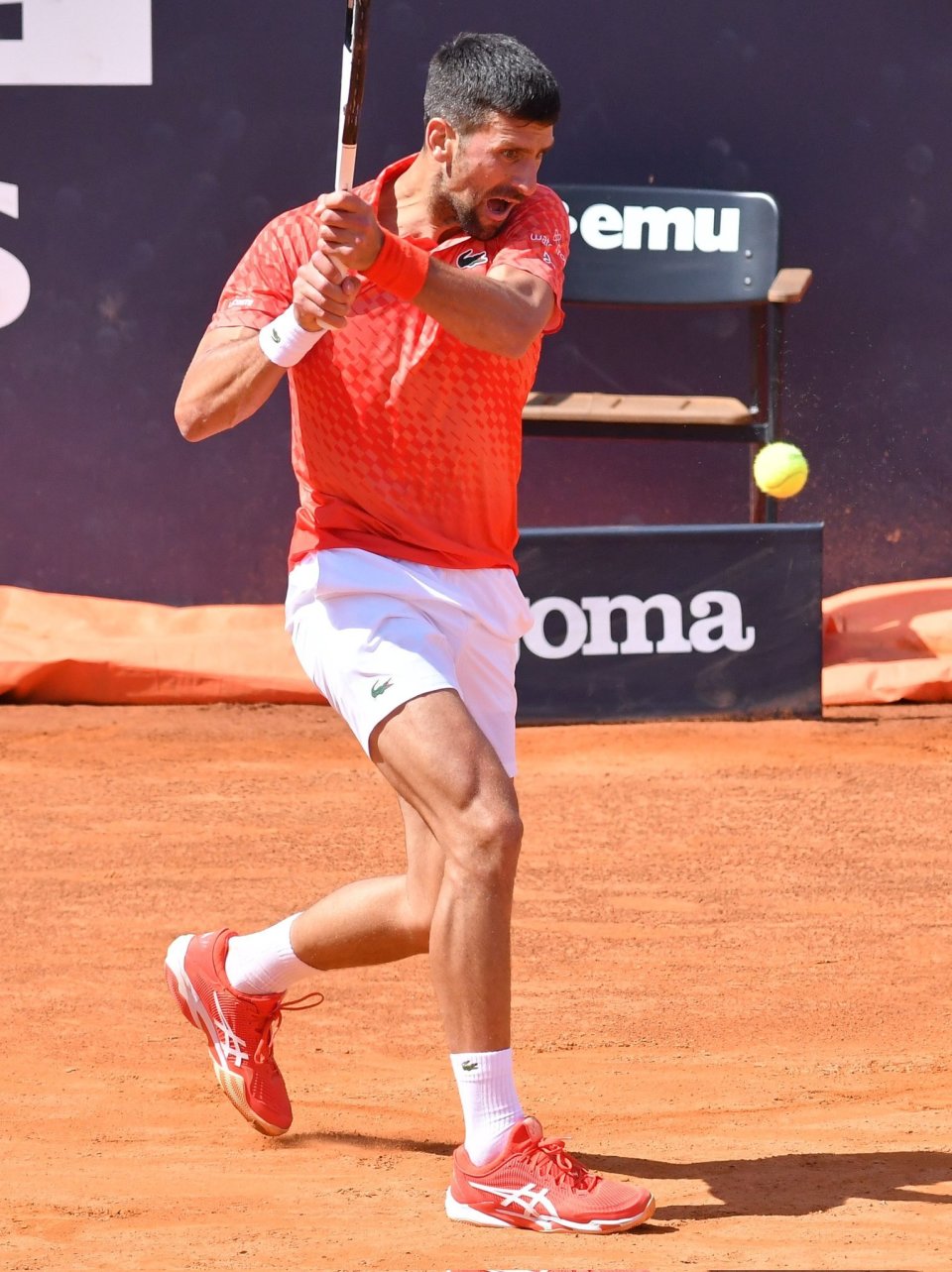 斯洛伐克男篮稳定发挥，跻身八强