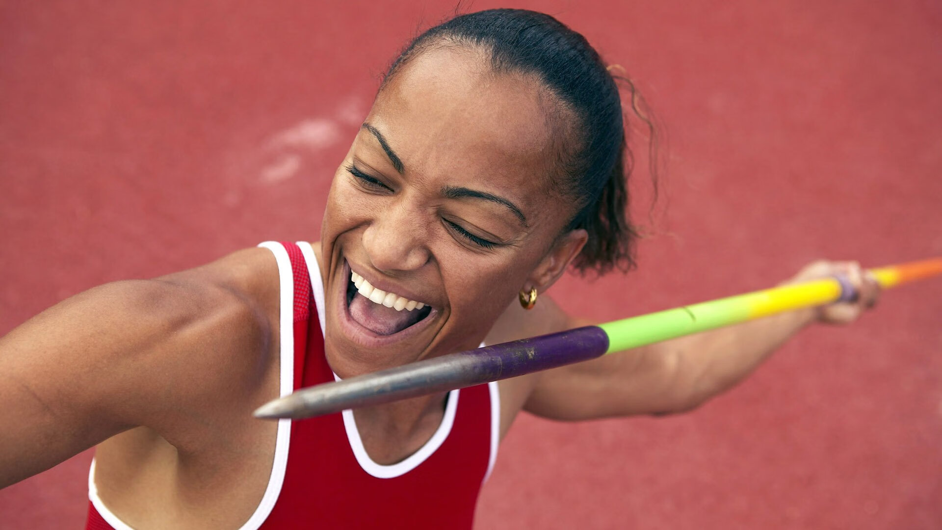 双线战场上的主宰者,快船窒息防守与武切维奇欧冠接管之夜