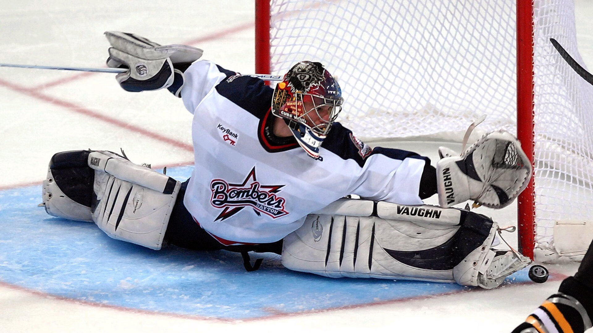 骑士末节带走广东队，霍勒迪成为关键先生